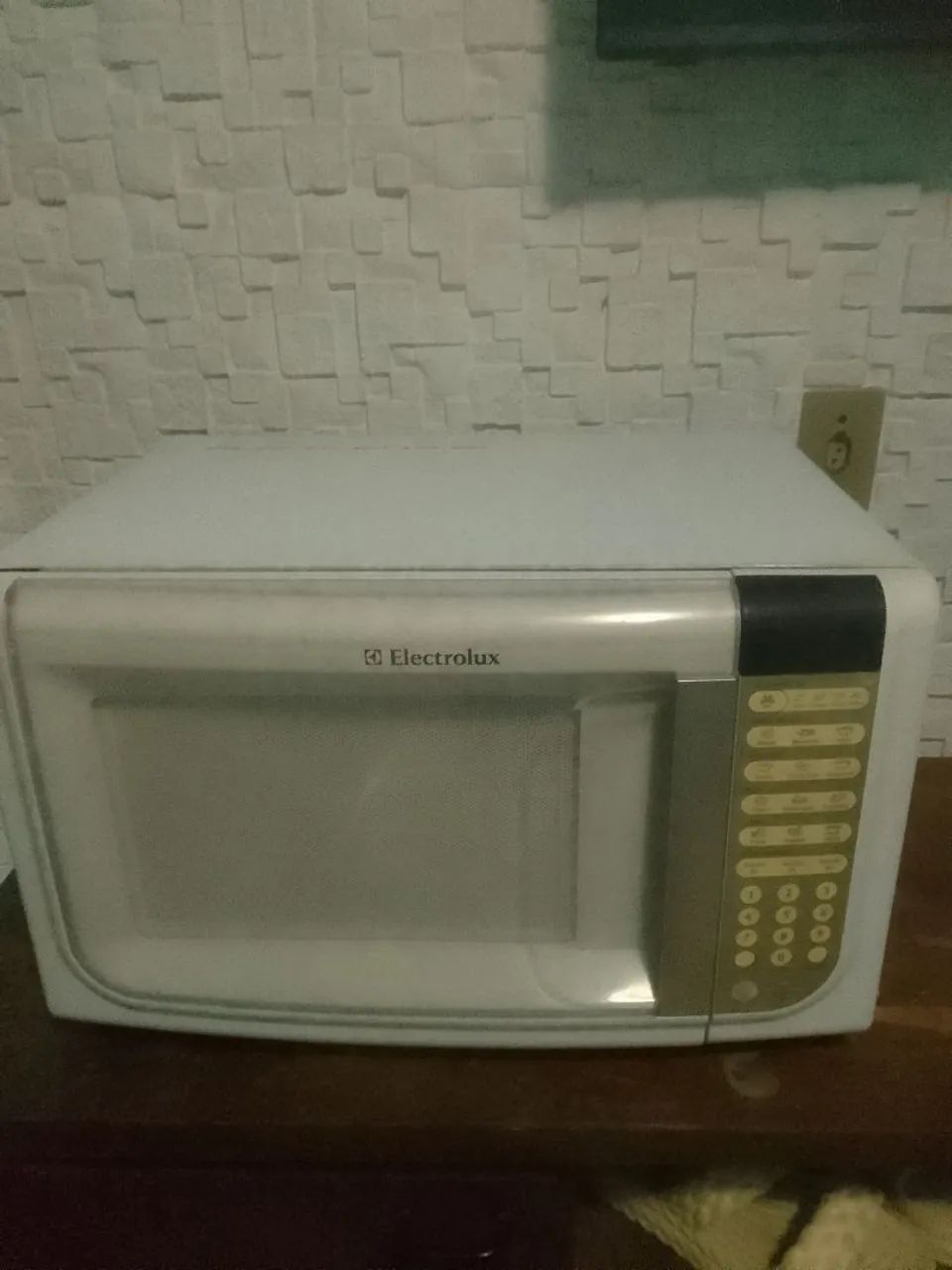 Vendo microondas Electrolux. N respondo chat!! - Foto 3