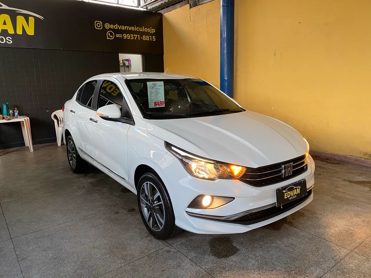 Fiat Cronos Precision 1.3 16V Flex Aut. 2023 - Foto 2