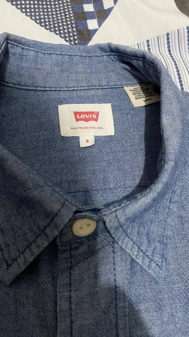 camisa levis tamanho p  - Foto 3