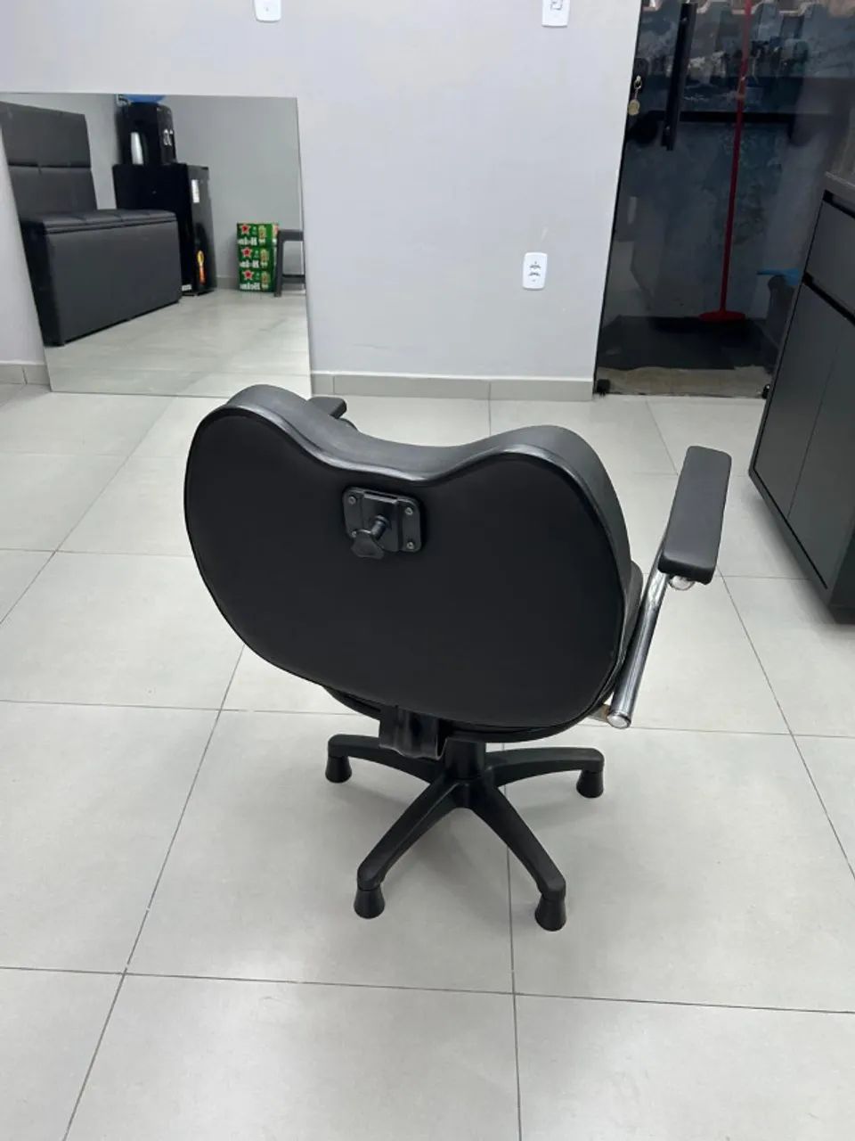 Cadeira para salão/barbearia - Foto 3