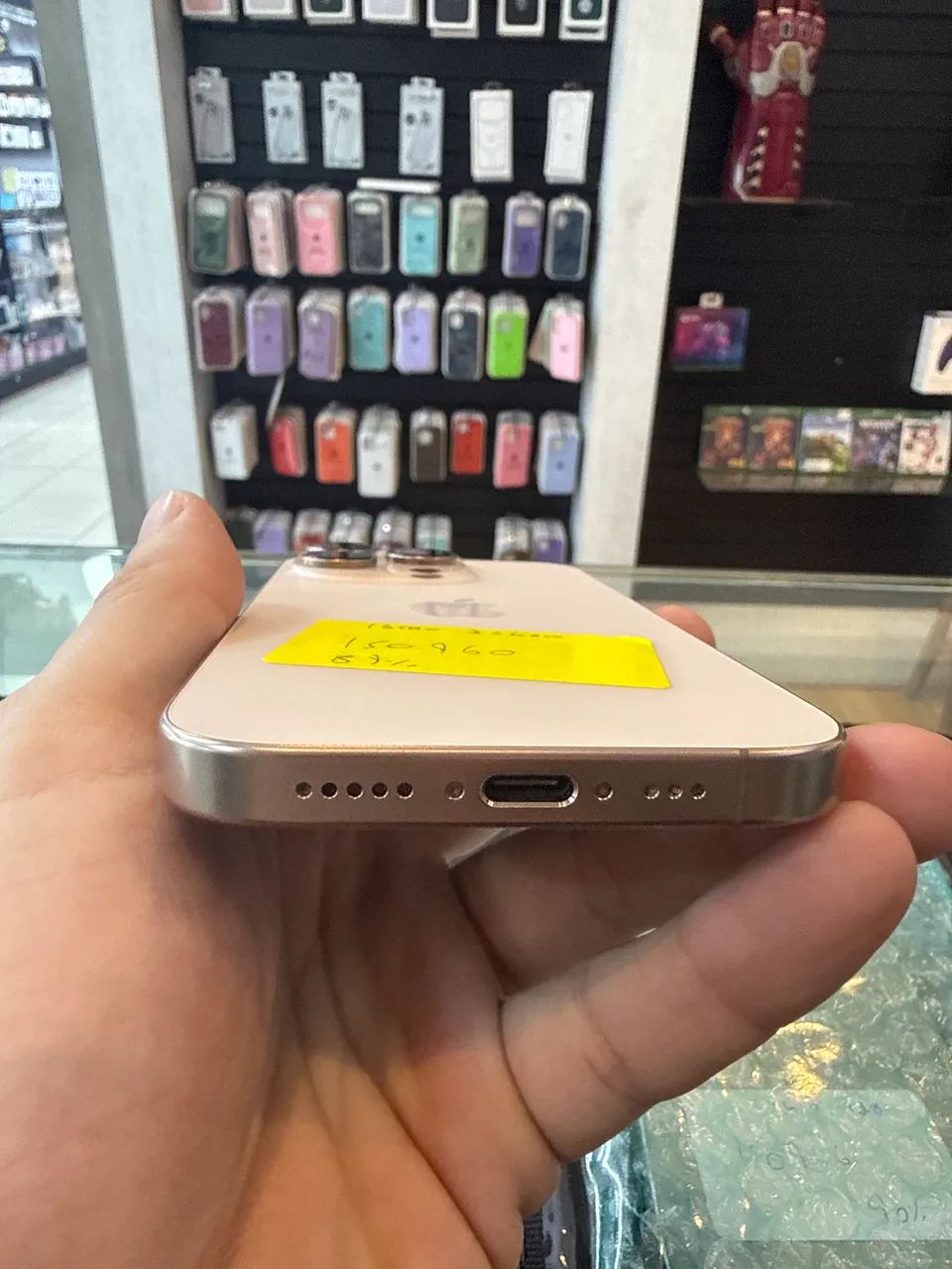 Iphone 16 pro 256 - Desert - Bateria 89% - com garantia  - Foto 2