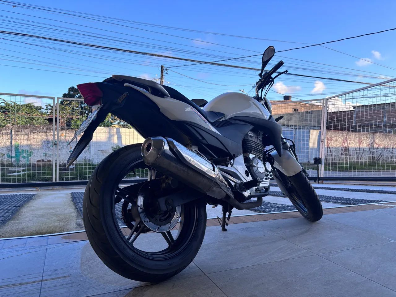 Honda CB300R  - Foto 2