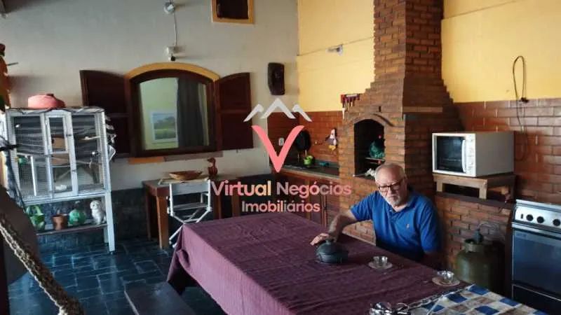 BOQUEIRÃO CASA 3 QUARTOS, 2 SUÍTES, COM PISCINA E ÁREA GOURMET! - Foto 4
