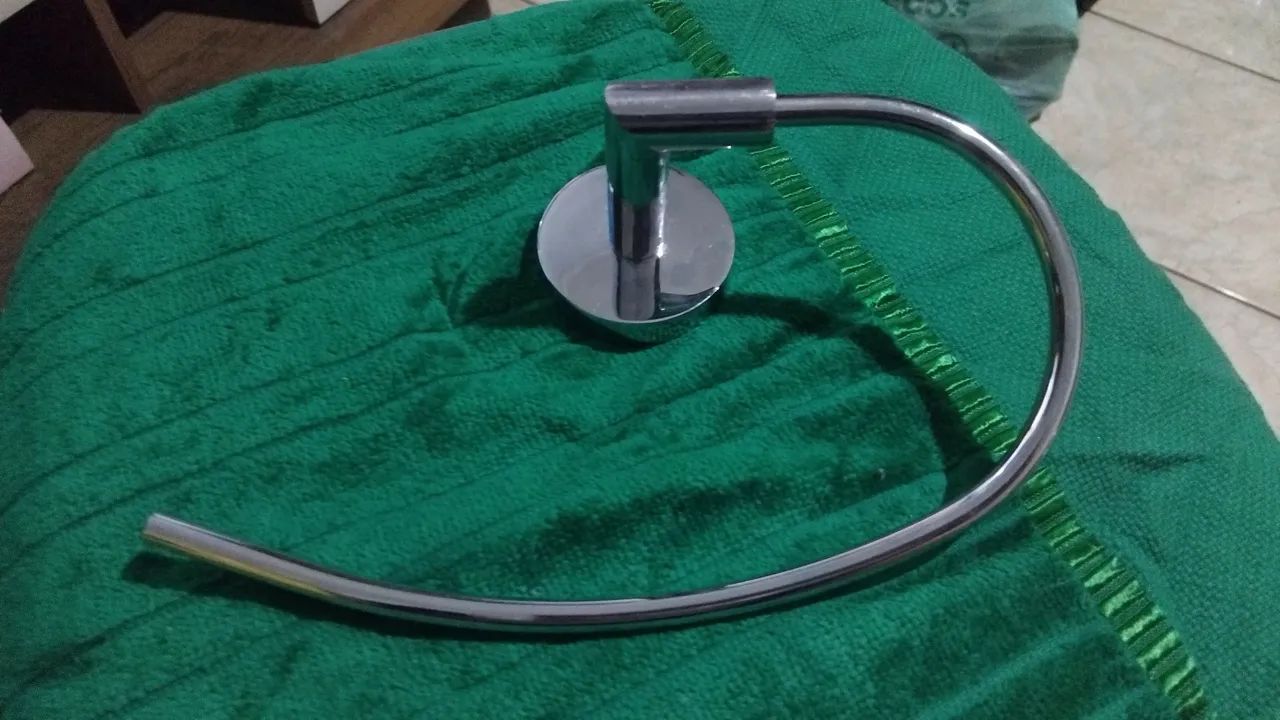 Vendo kit porta toalhas  - Foto 3