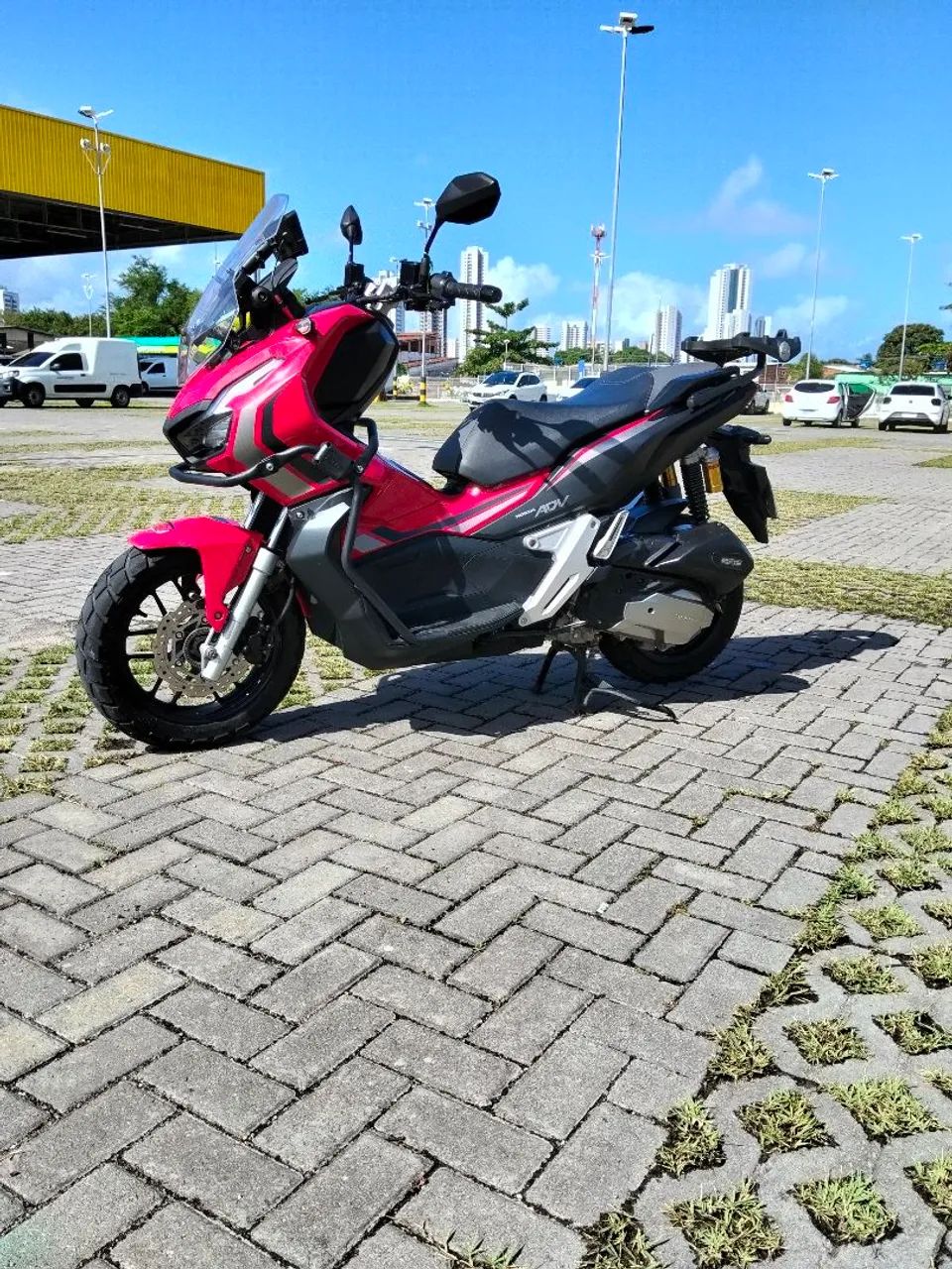 Honda ADV 150 2024, scooter altamente econômica , excelente para o dia a dia.  - Foto 7