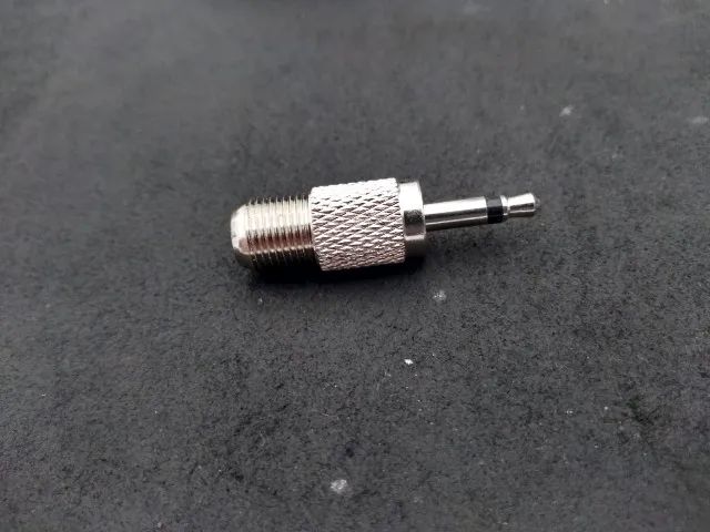 adaptador plug p2 mono /jack f  ( 2400 pçs) - Foto 2
