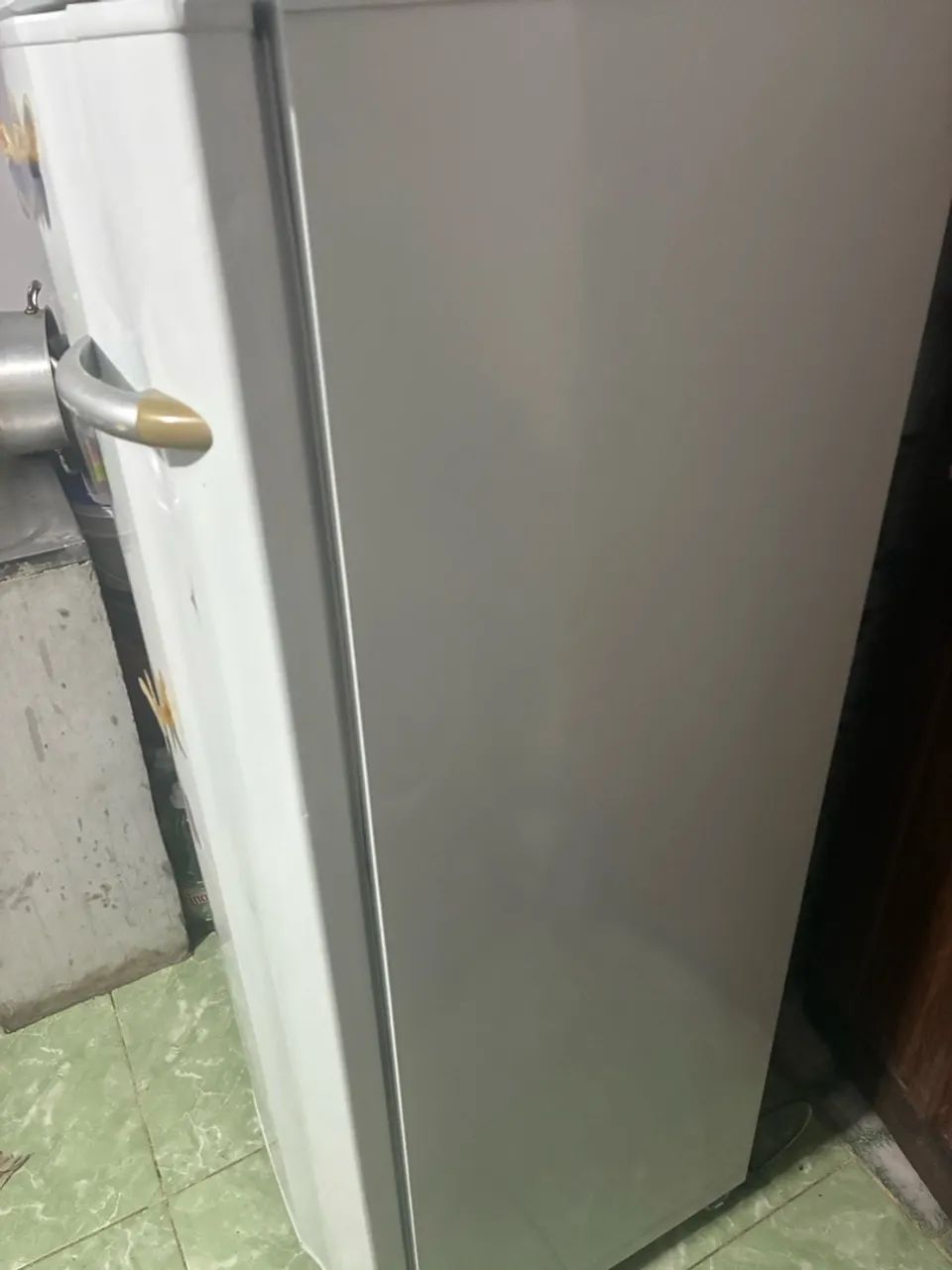 Vendo esse Freezer Vertical. - Foto 3