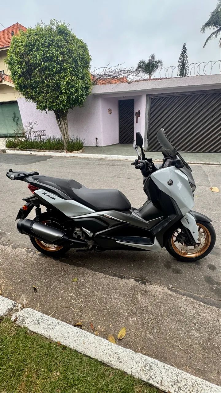 XMAX 300 - Foto 4