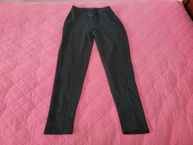 Calça Feminina da Marca Marisa Tamanho: P 38 Cor: Preta