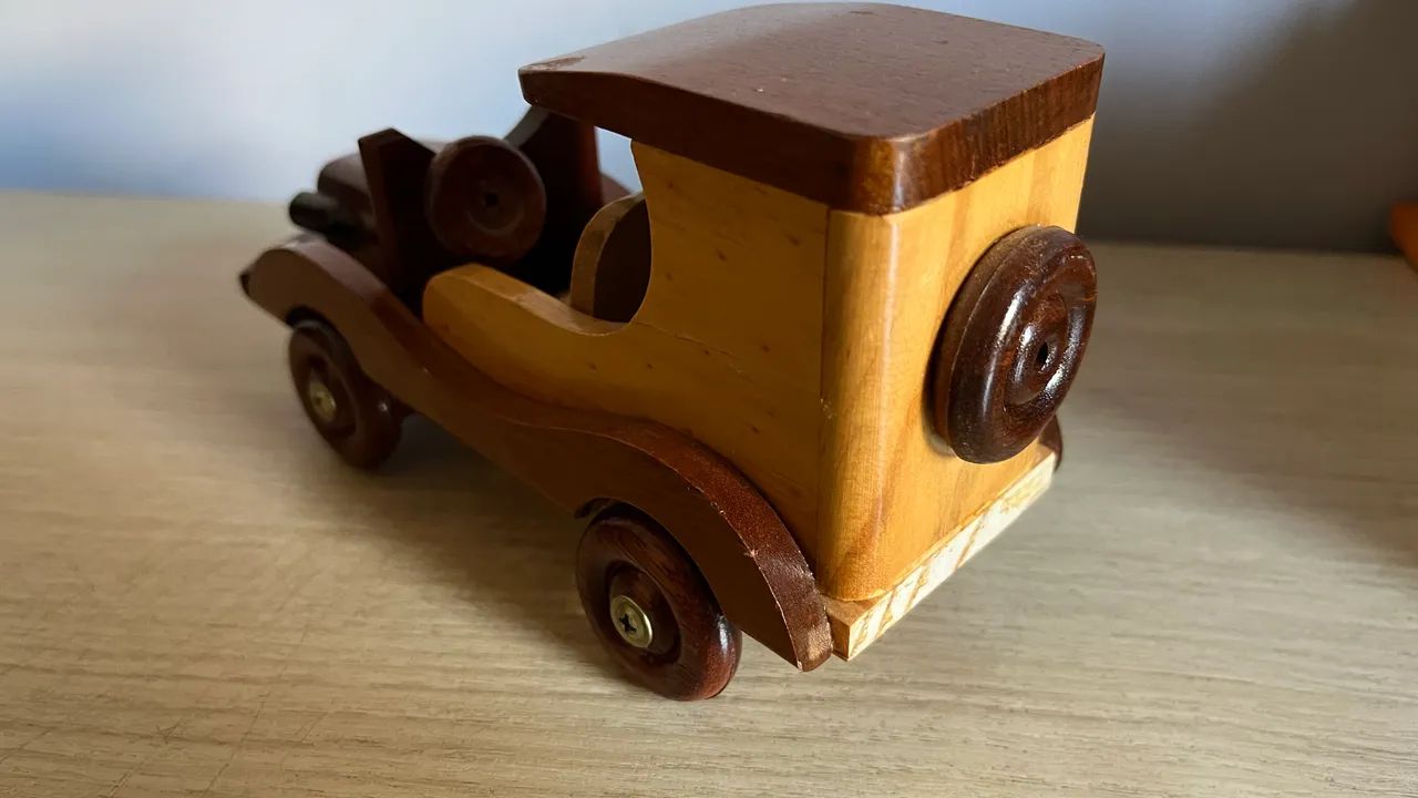 Carrinho de madeira  - Foto 2