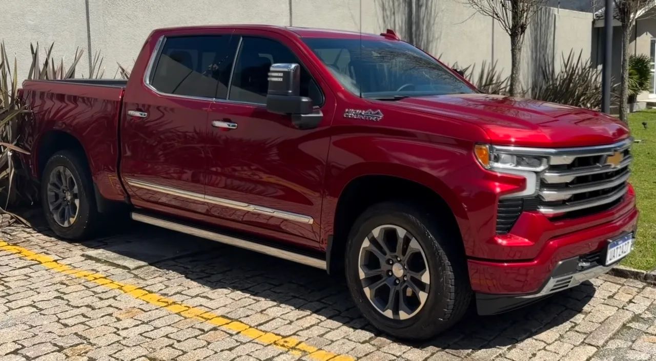 Chevrolet Silverado Silverado High Country 5.3 V8 AWD Aut. 2026