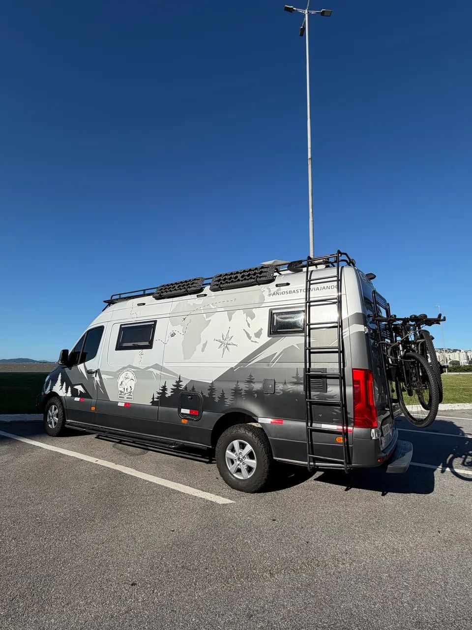 Motorhome Sprinter 417 - bateria Lítio 400Ah + placa Solar 550W - Autonomia Total - Foto 3