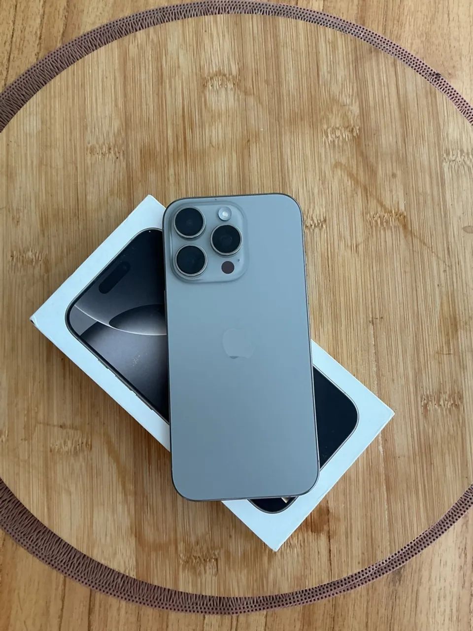 iPhone 16 pro 128 GB