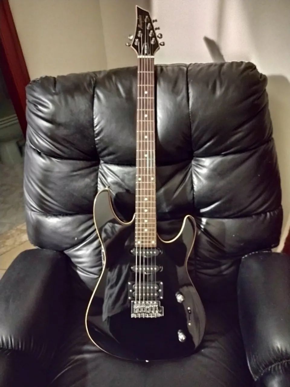 GUITARRAS