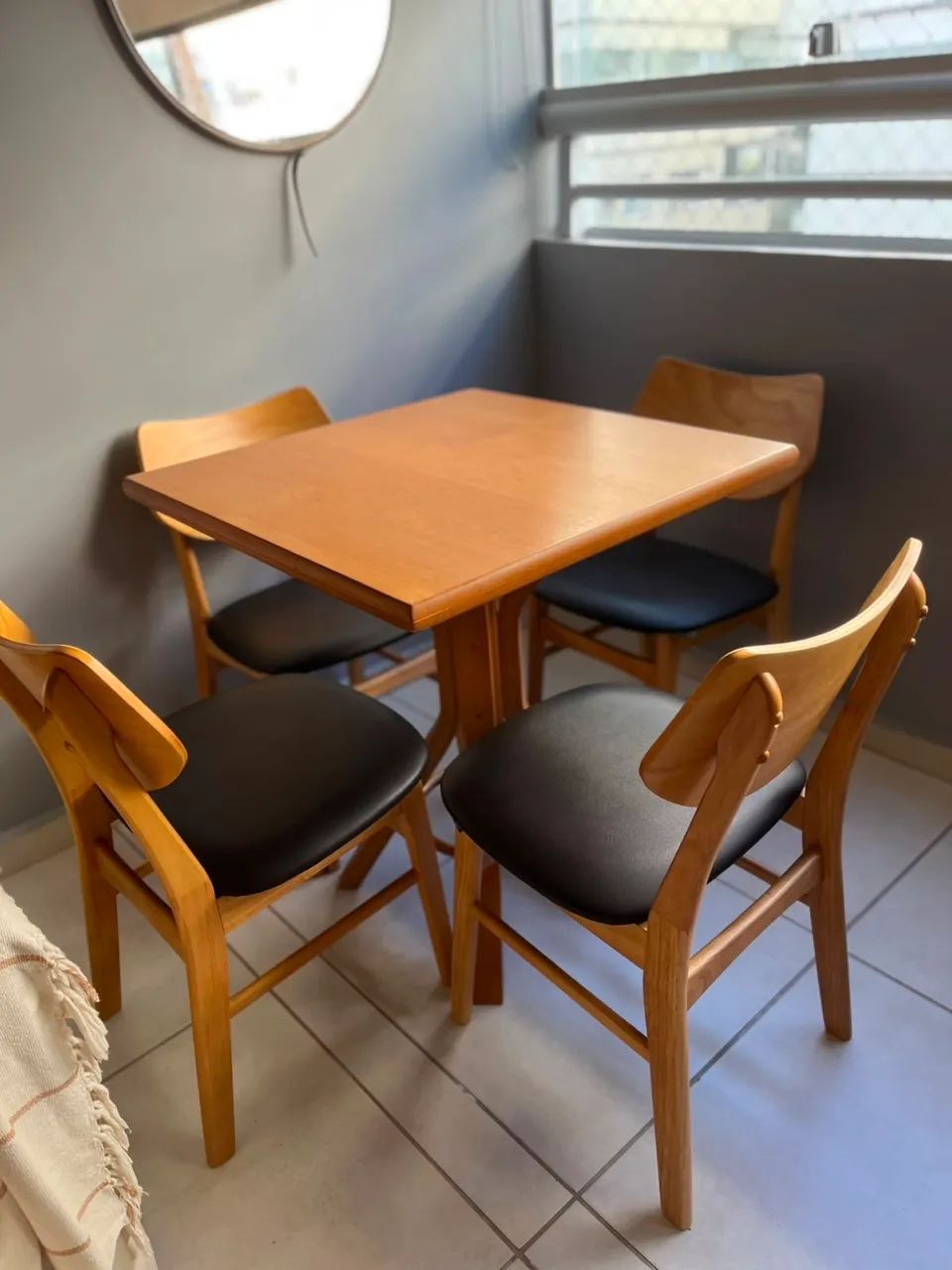Mesa de Jantar em Madeira  - Foto 4