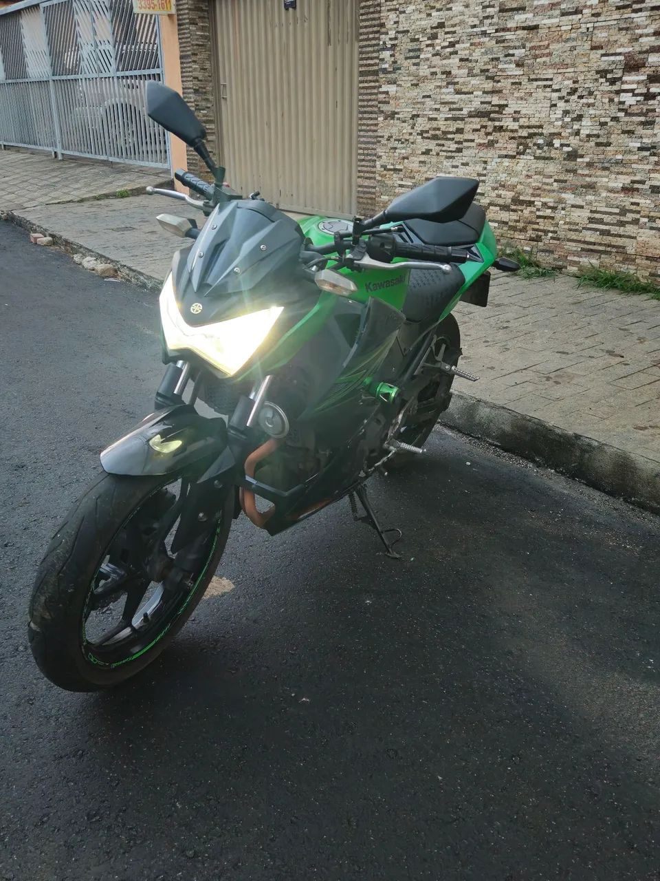 Z 300 2016 - 1534910617 | OLX