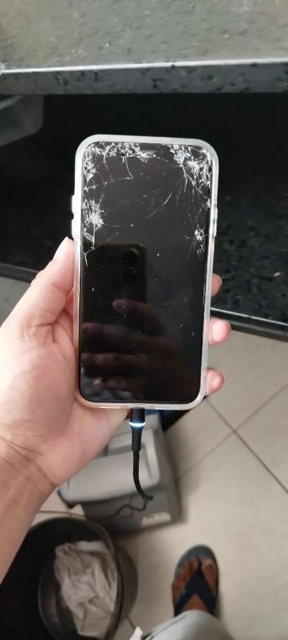 iPhone 11 para retirada de peças - Foto 3