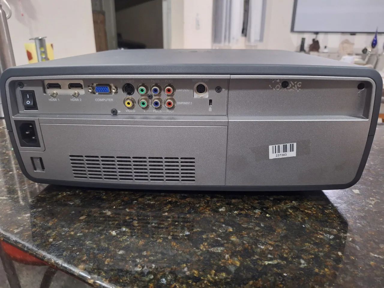 Projetor sanyo PLV-z3000  - Foto 2