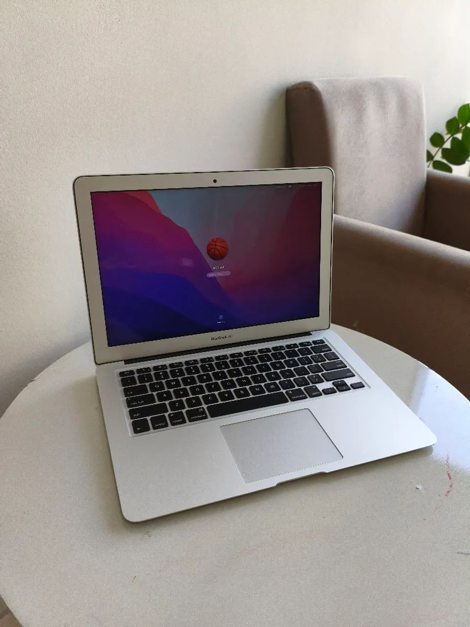 Apple MacBook Air 13" - Intel Core i5 - 8GB Ram - SSD 120GB - Barato - Foto 3