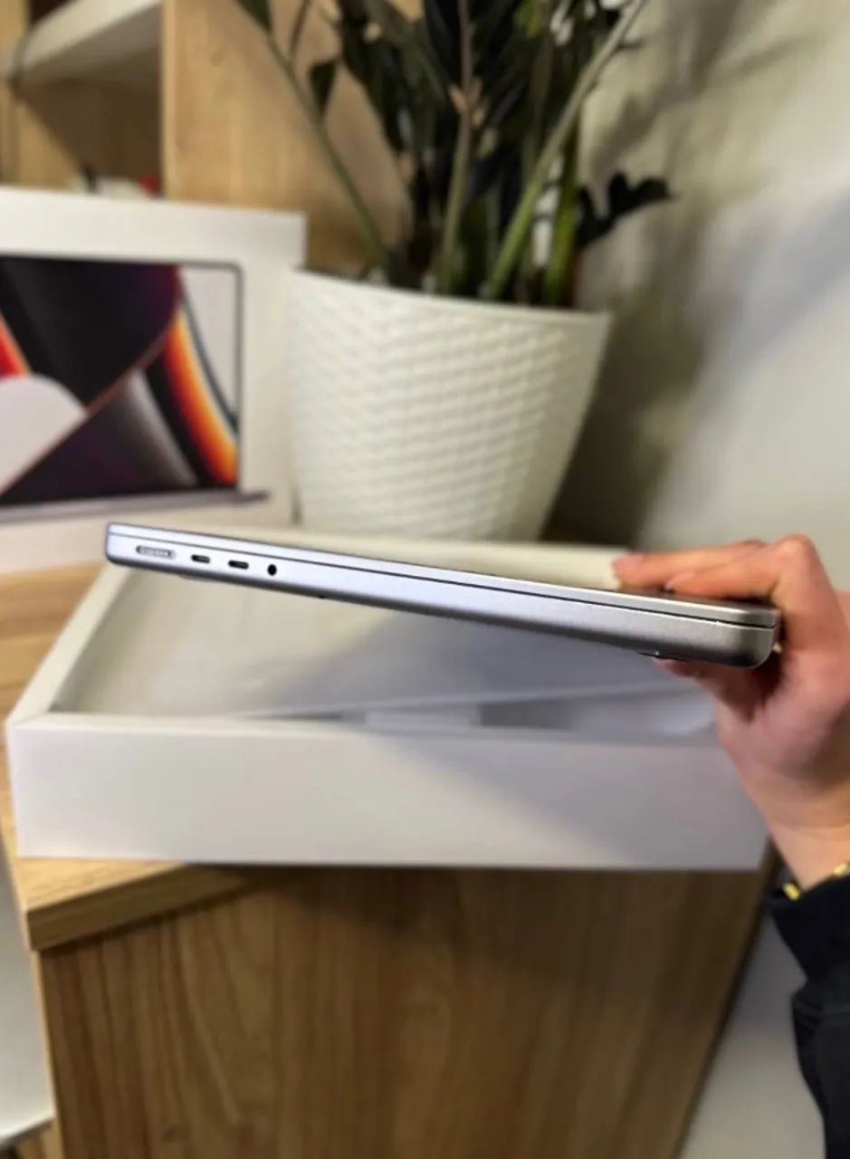 MACBOOK PRO 14-INCH - M1 PRO - Foto 5