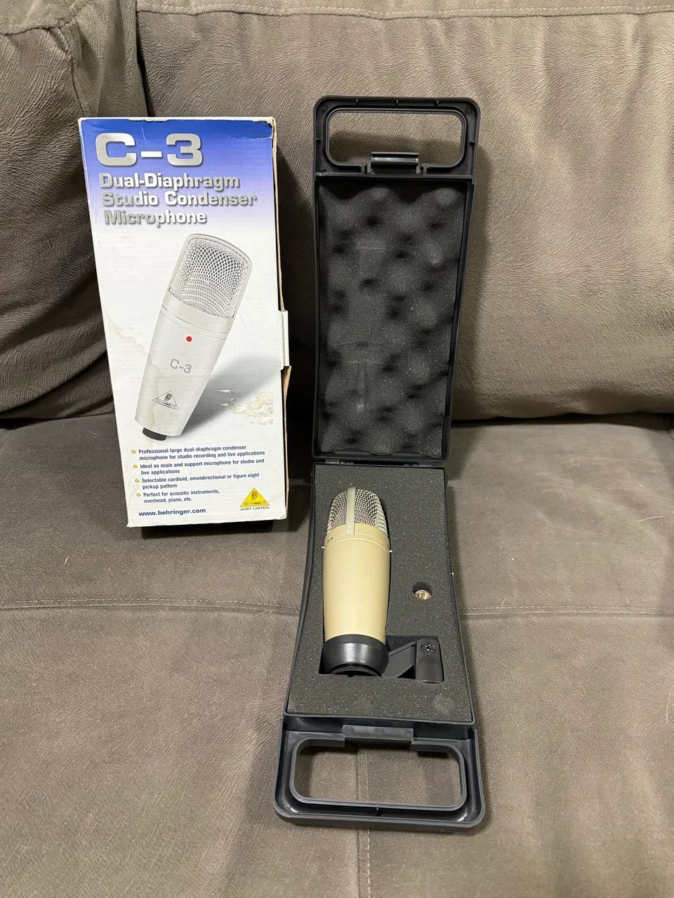 Microfone Behringer C3 com condensador451035421790720001