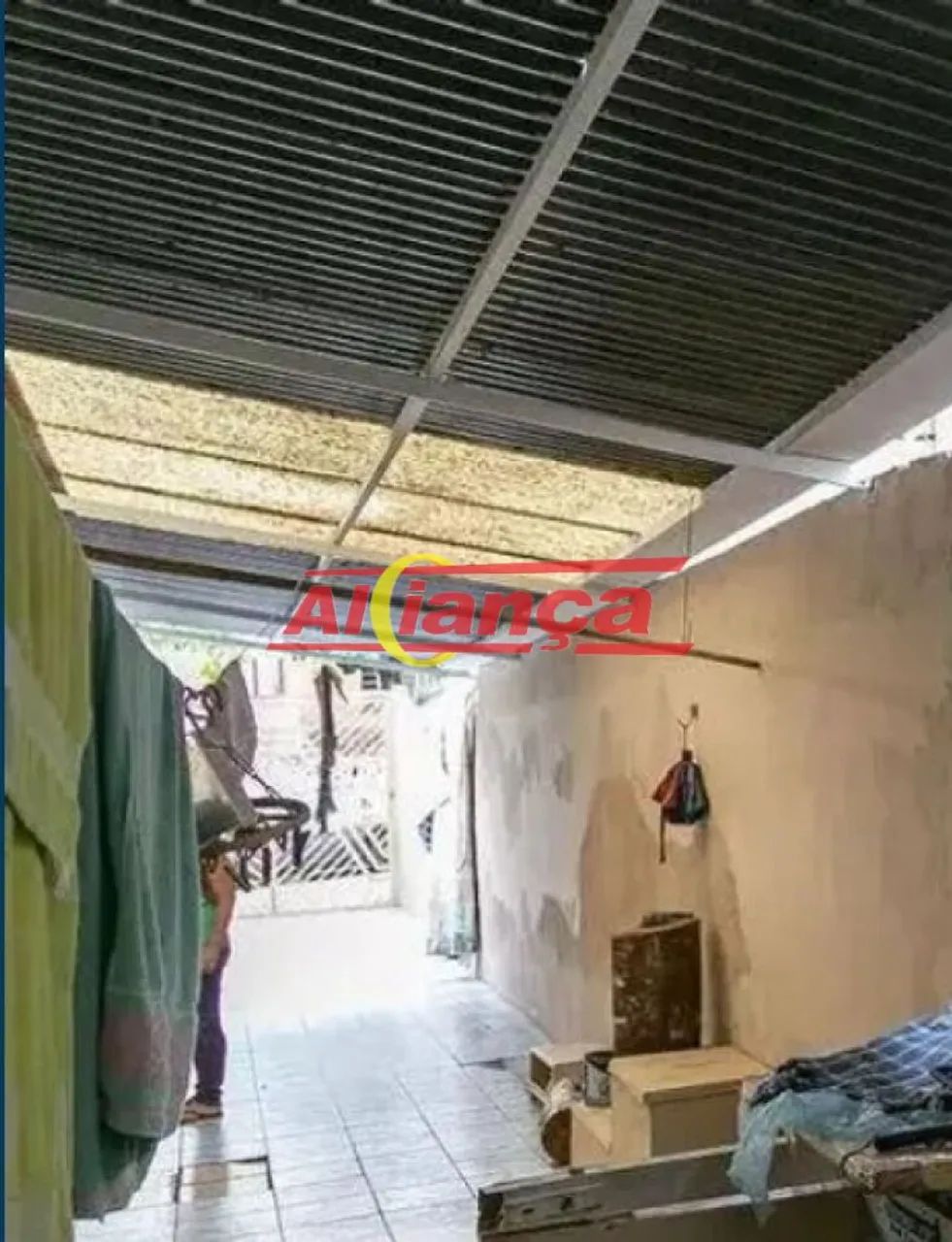 CASA TERREA CENTRO DE GUARULHOS PROX A PAULO FACCINI - Foto 4