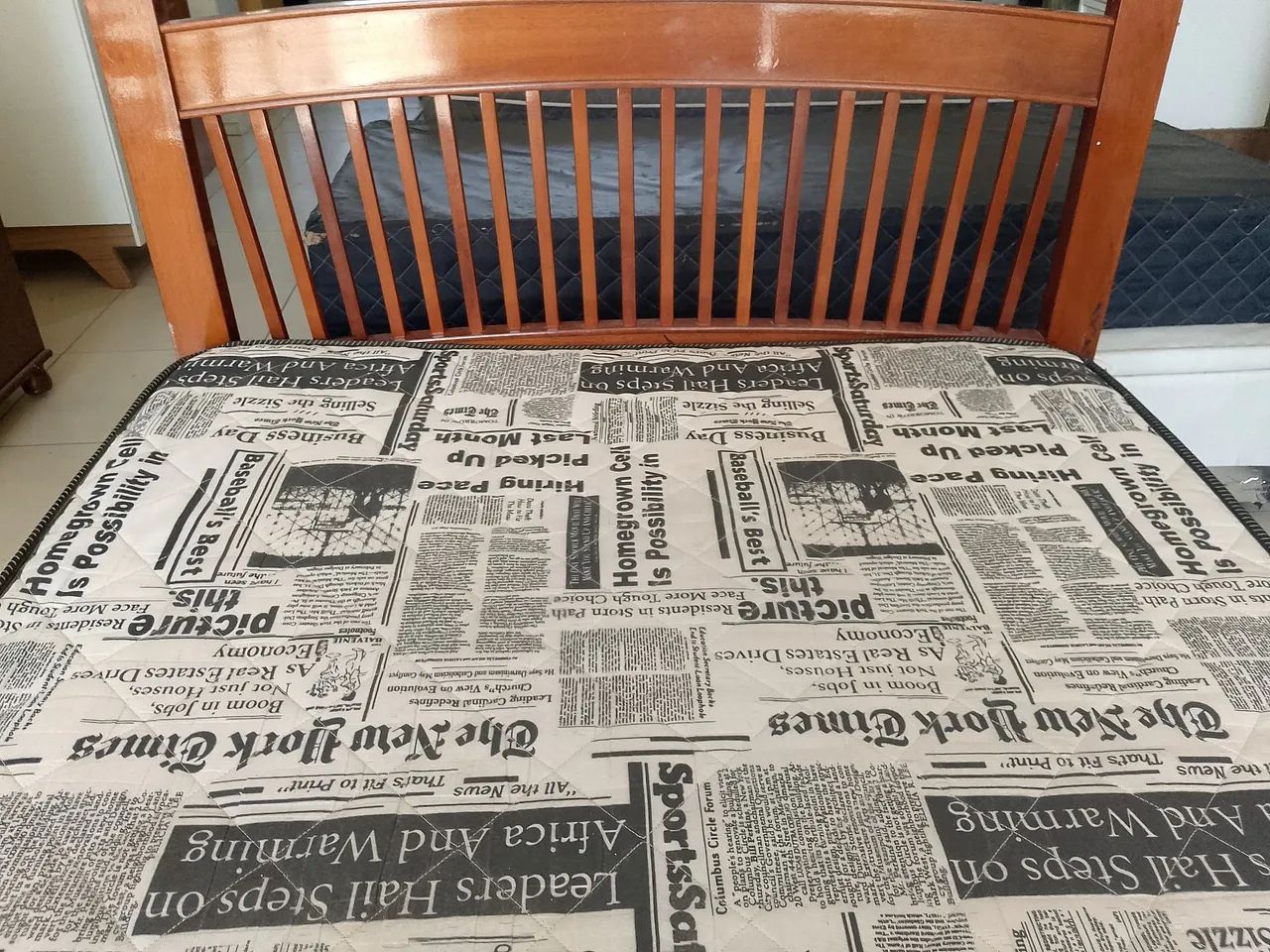 Cama De Madeira com colchão  - Foto 3