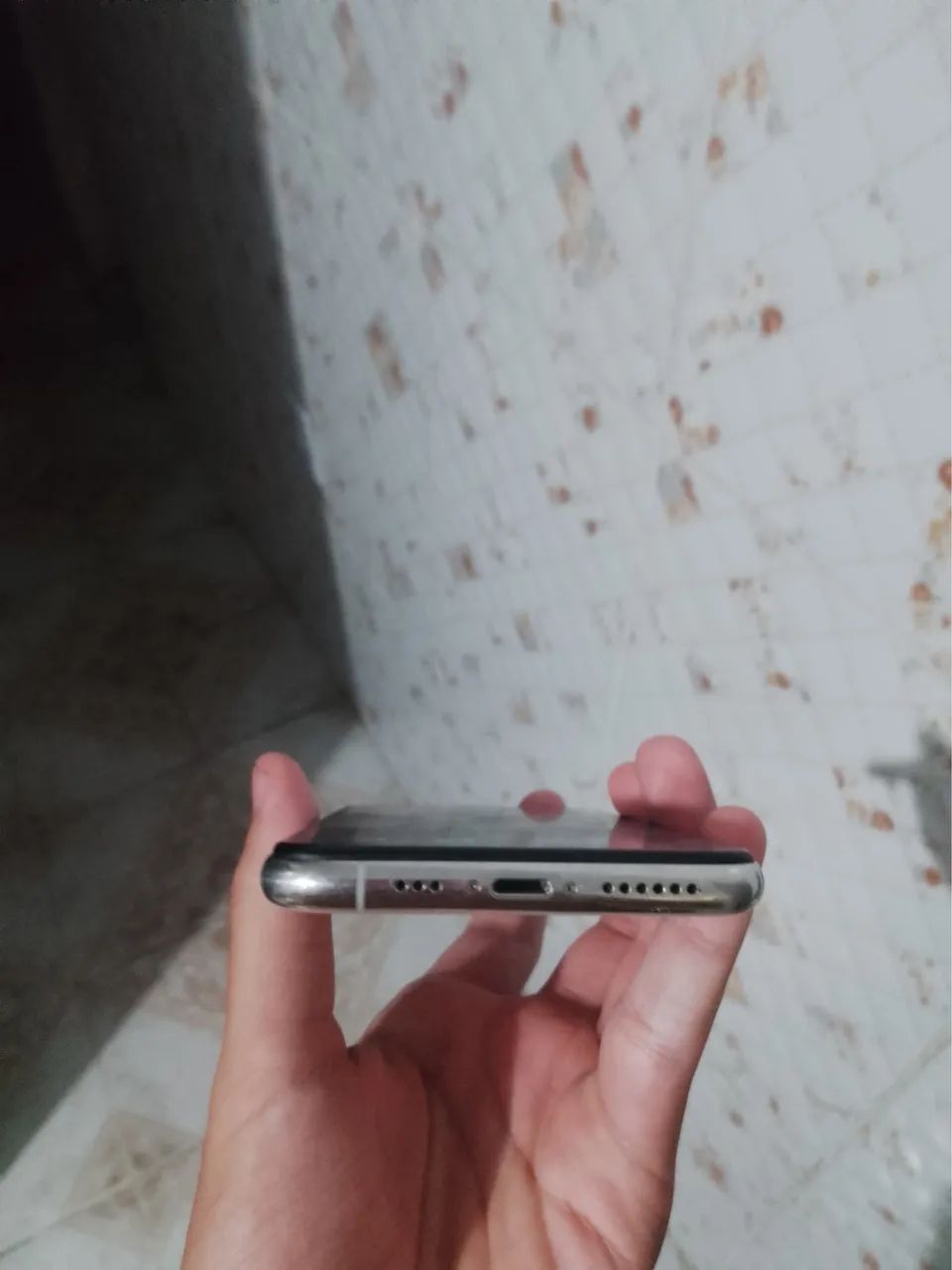 Vendo iPhone 11 Pro seminovo  - Foto 3