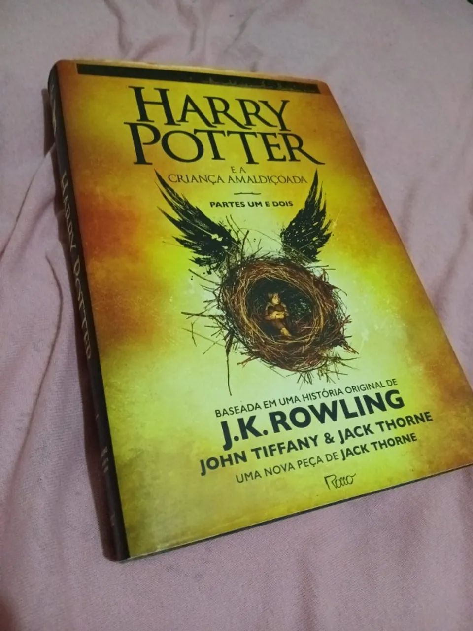 Harry Potter e a Criança Amaldiçoada ? Capa Dura