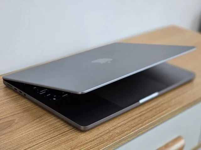 MacBook M4 MAX  1TB 64GB 16 Polegadas - Entrega Grátis - 10 Meses de Garantia  - Foto 2