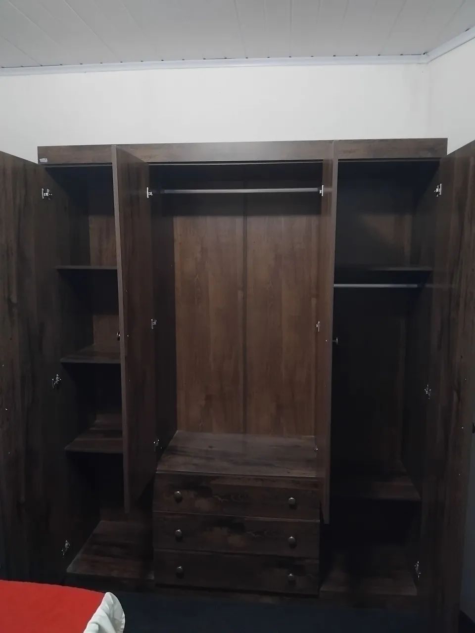 Guarda Roupa 