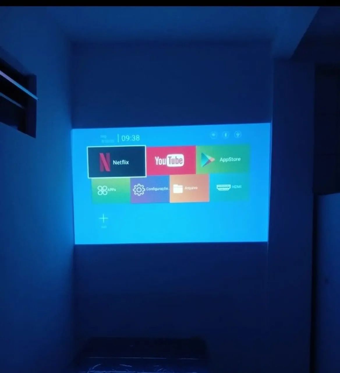 Projetor de Imagem 4K Novo