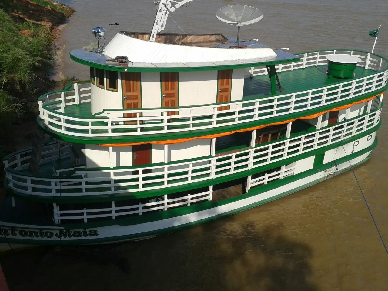 Lindo barco regional