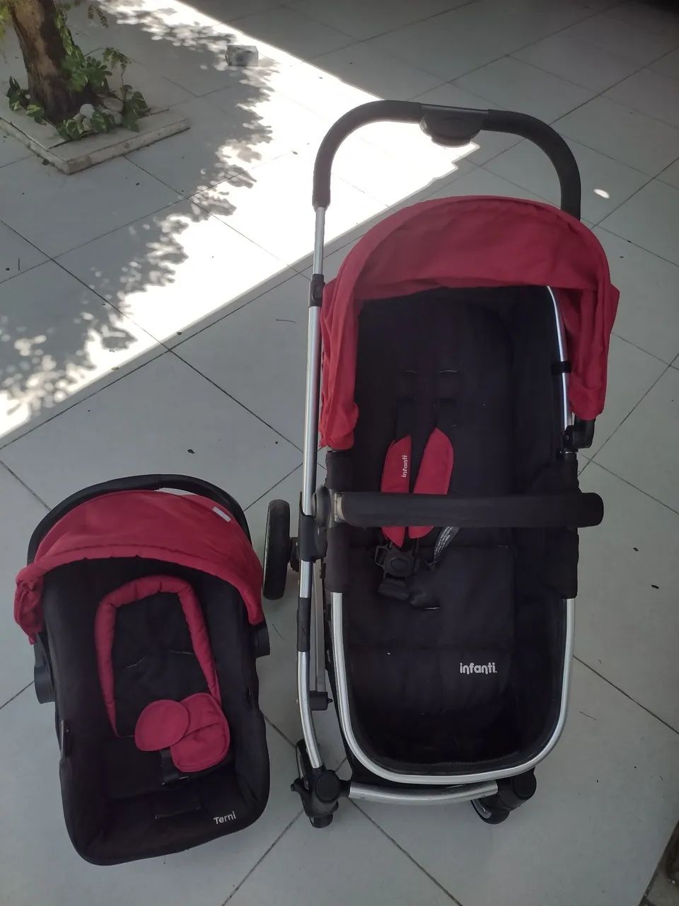 Carro para bêbe 2 em 1