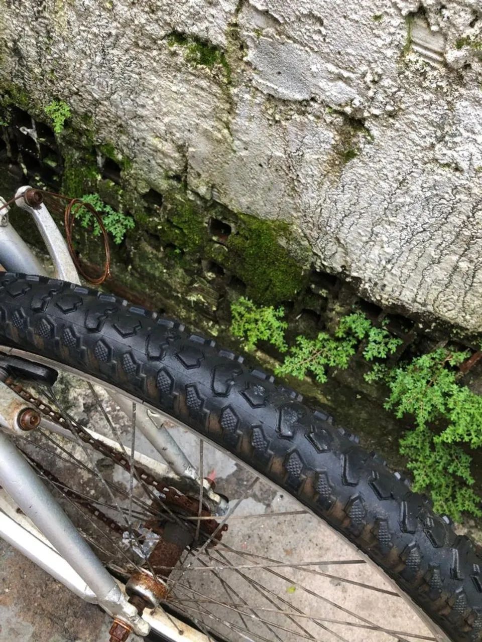 Bicicleta de Alumínio aro 26 - Foto 3
