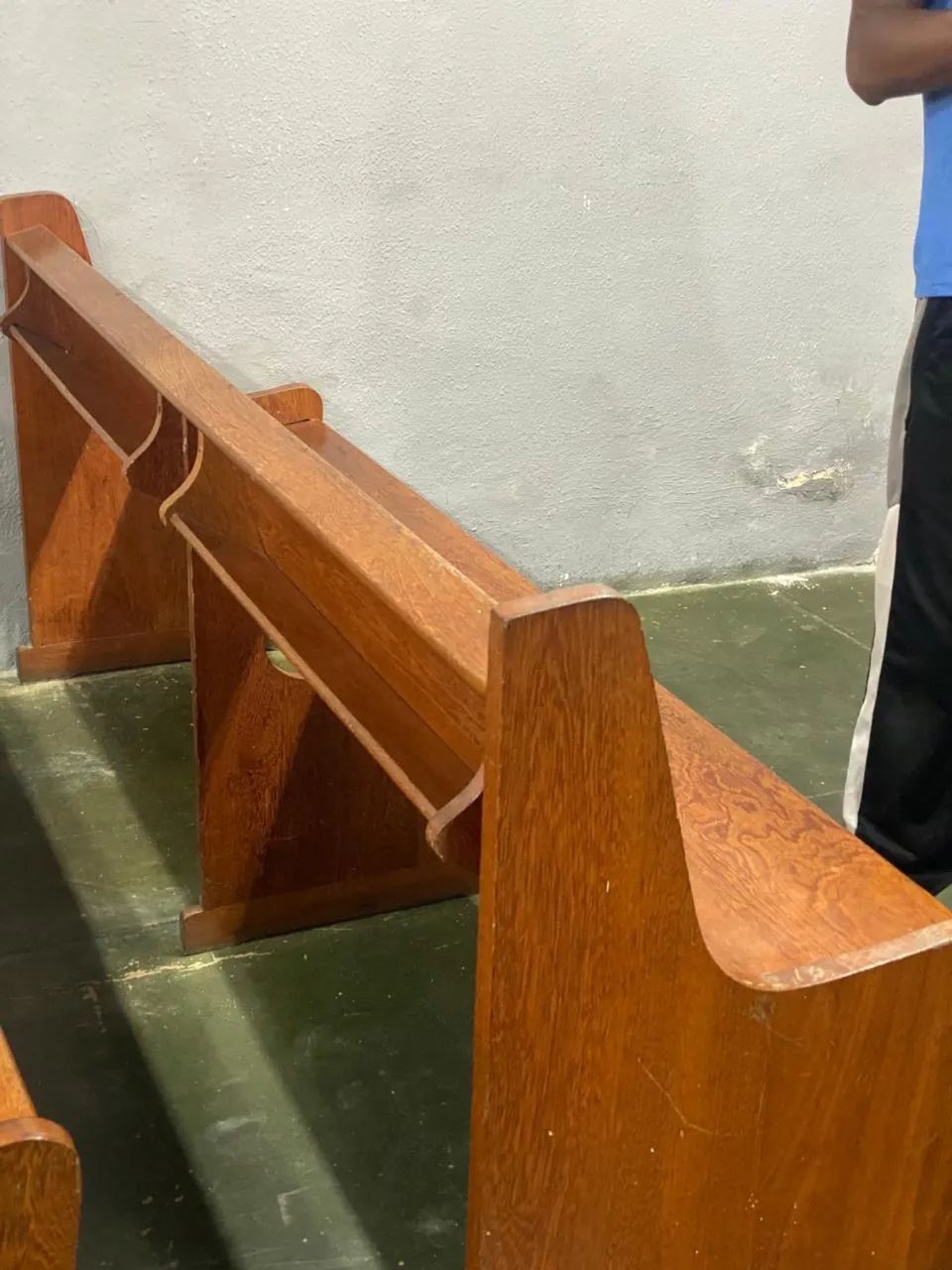 Bancos de igreja - Foto 2