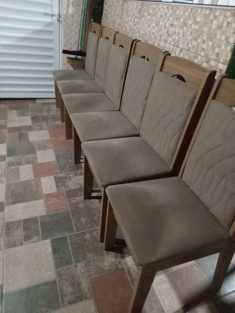 6 belíssimas cadeiras  - Foto 4