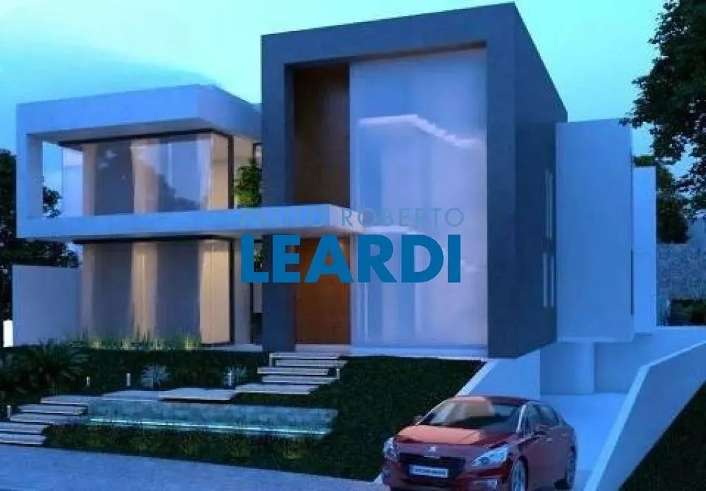 CASA EM CONDOMÍNIO - TAMBORÉ 3 - SP