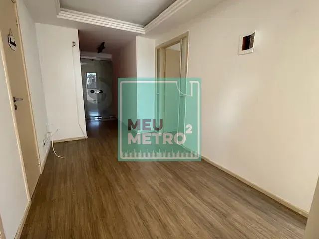 Sala à venda, no Centro, em Florianópolis. - Foto 2
