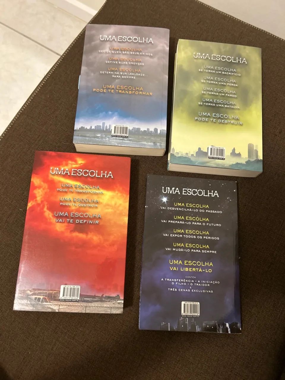 Box de livros série divergente - Foto 2