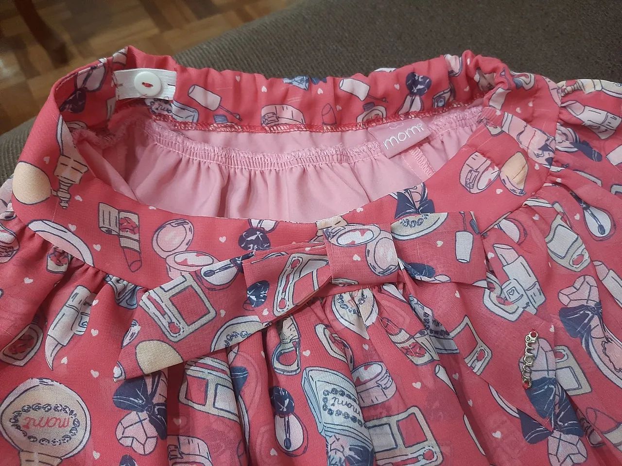 Saia de seda estampada. Marca MOMI. Tamanho 6. - Foto 5