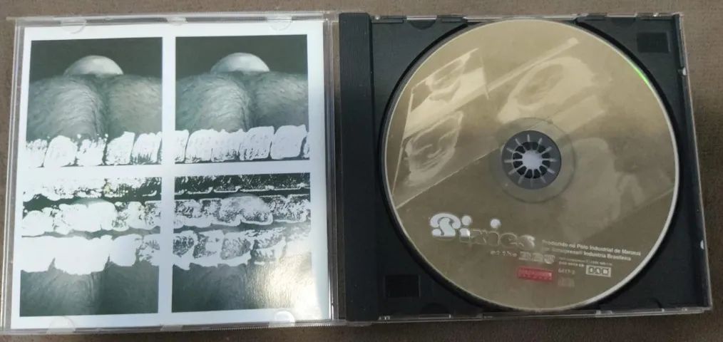 CD - Pixies - at the BBC 1998446519988632965122