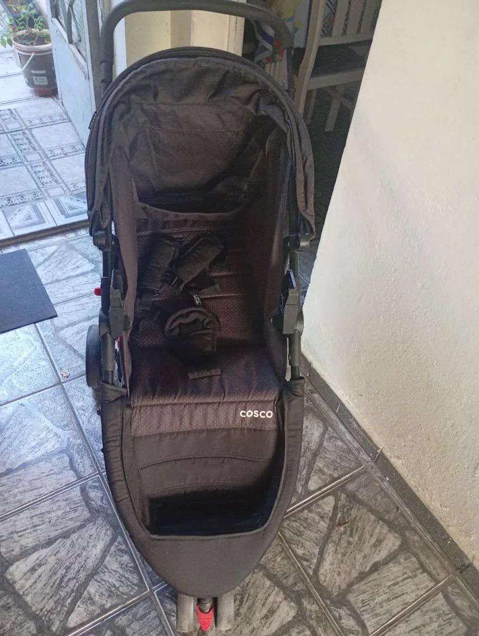 Carrinho de bebê com bebe conforto  - Foto 2
