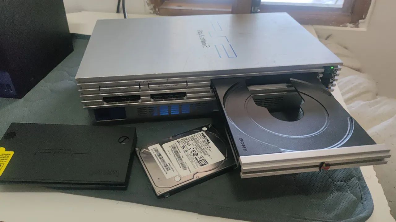 PS2 fat prata - 220v - Foto 5