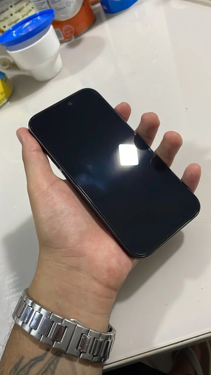 iPhone 15  - Foto 2