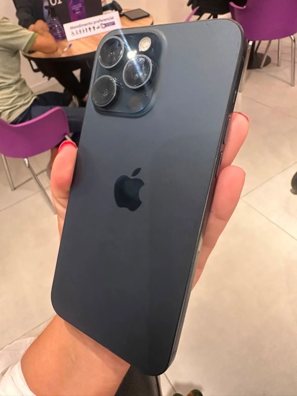 iPhone 15 pro Max 512 - Foto 3