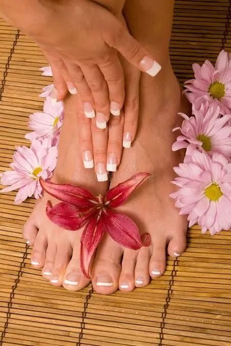 Vaga para manicure