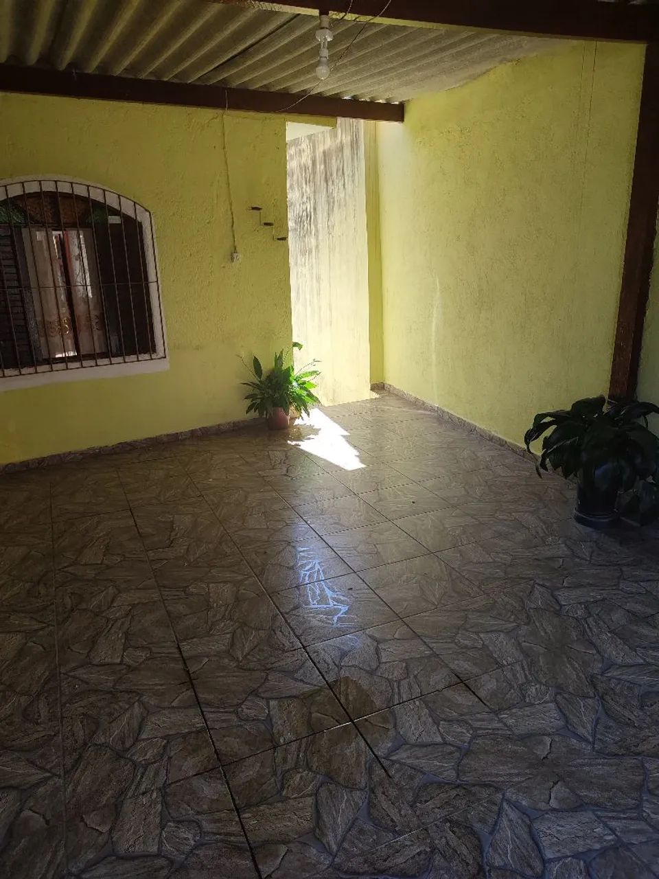 Vendo casa em Embu das Artes - SEM DOCUMENTAÇÃO  - Foto 2