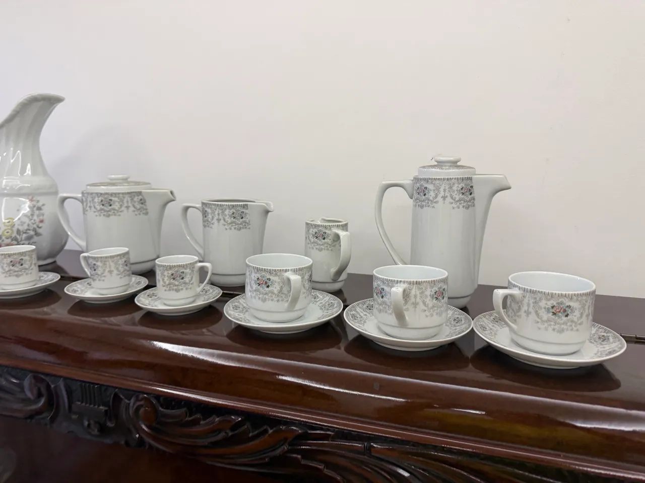 ? APARELHO DE JANTAR PORCELANA SCHMIDT - +40 ANOS - Foto 2