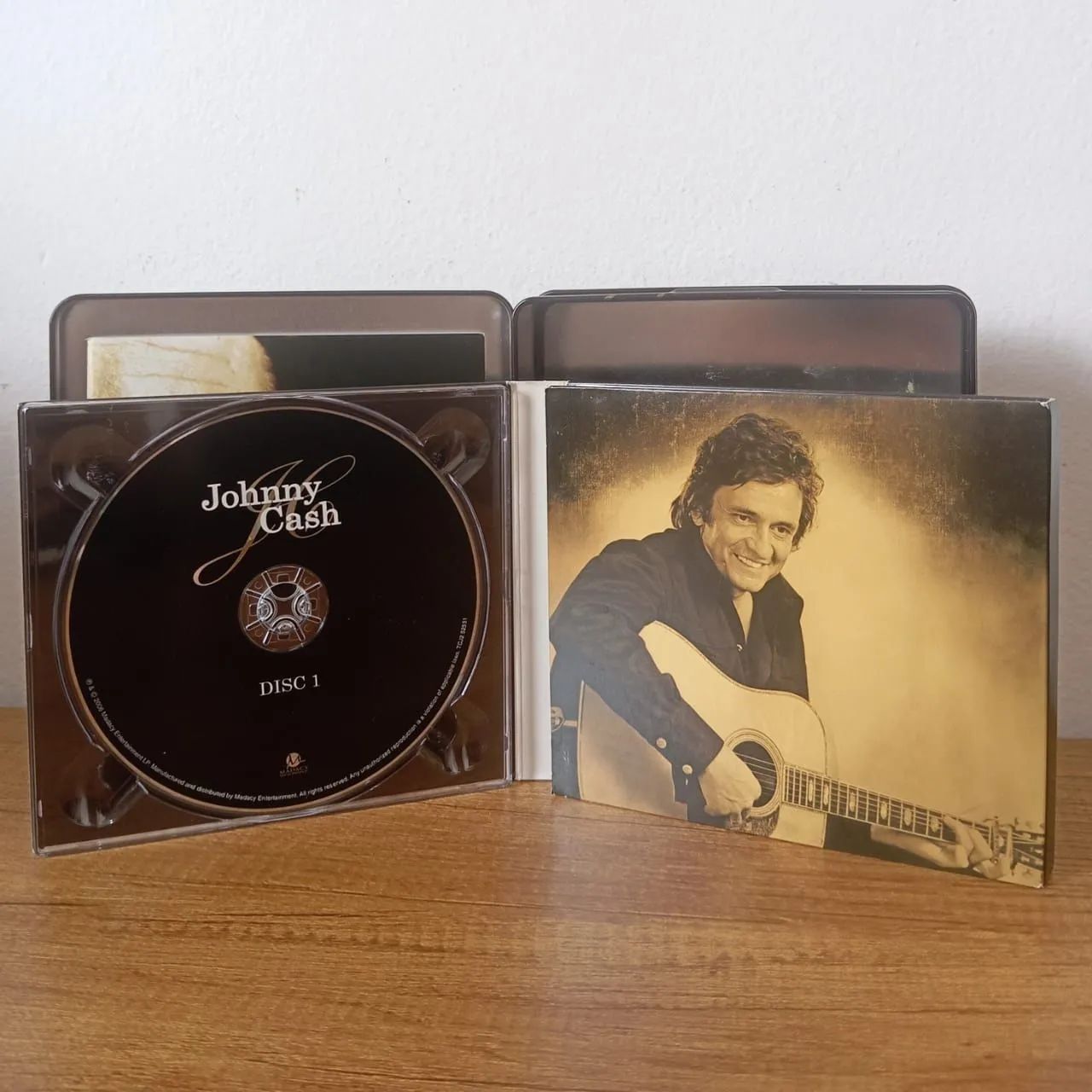 Box Johnny Cash 2 cds 1 dvd - Foto 3